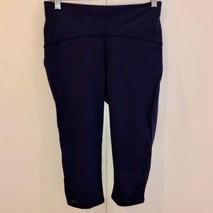 Lululemon 17” Crops with Mesh Detail